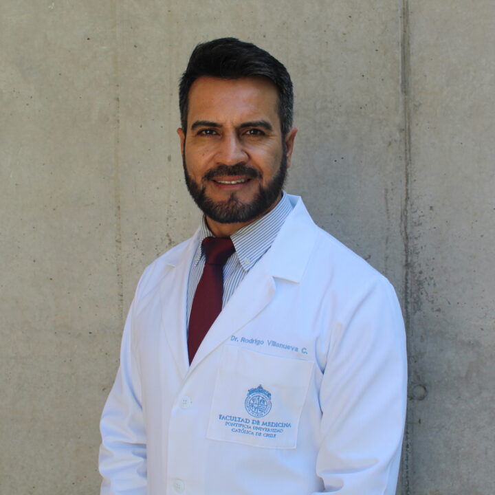 Dr. Rodrigo Villanueva Conejeros