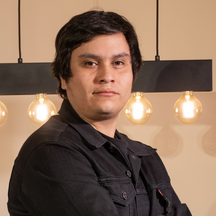 Dr. Fabián Villena